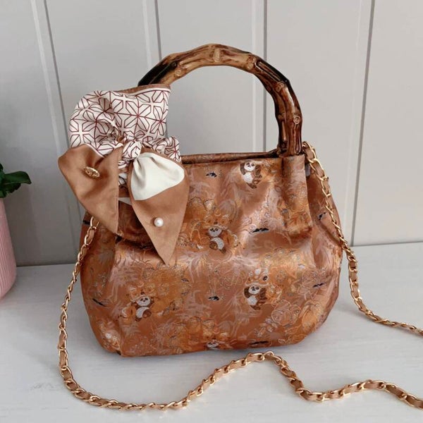 Occasion bags med bambushåndtak i kamel & grønn