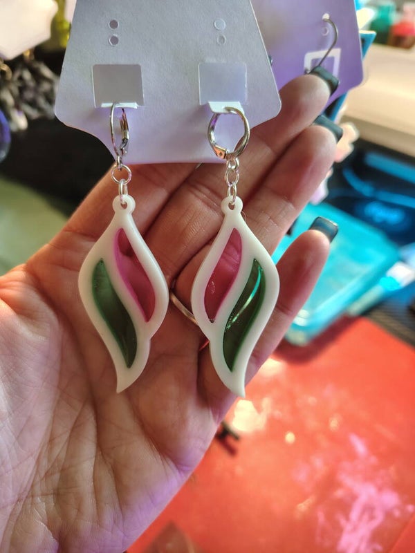 Pink n Green swirl earrings