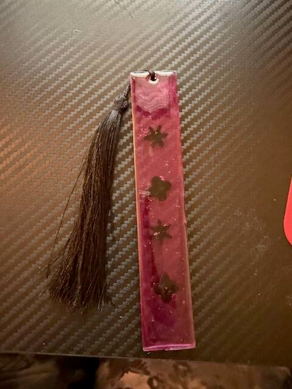 pinl n black flower resin bookmark