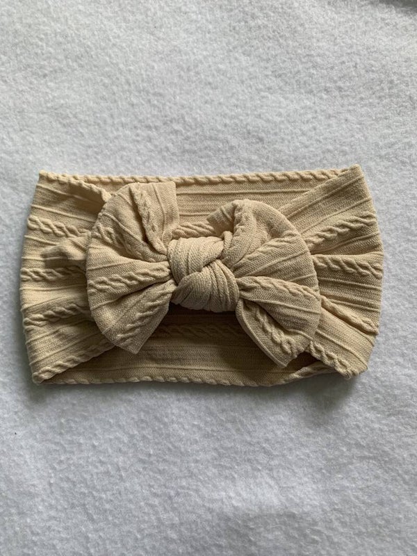 Light caramel cable knit headband