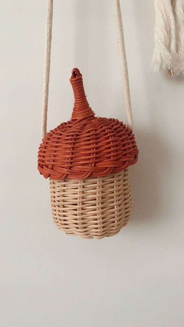 Rattan acorn