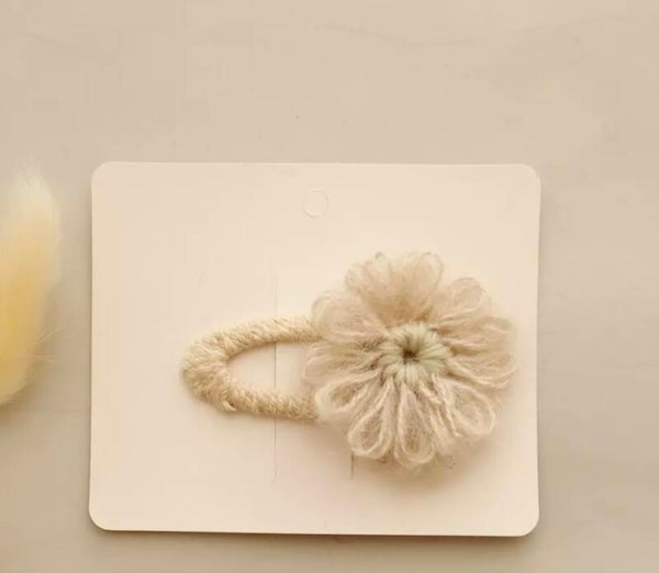 Handmade flower clip- white