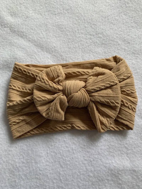 Caramel cable knit headband