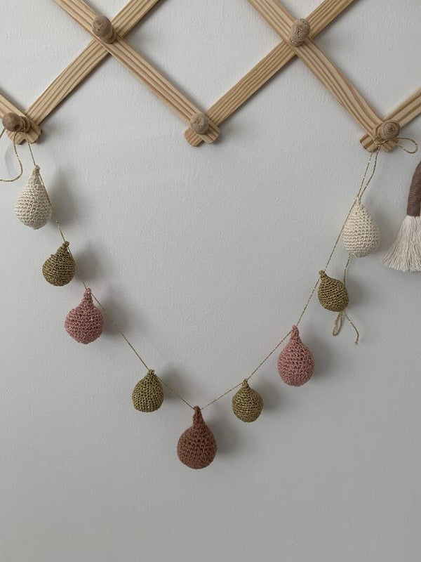 Kribs creations handmade gold and pink garland