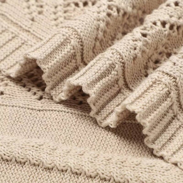 Stone knitted blanket