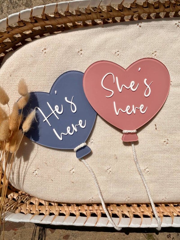 Double sided heart balloon