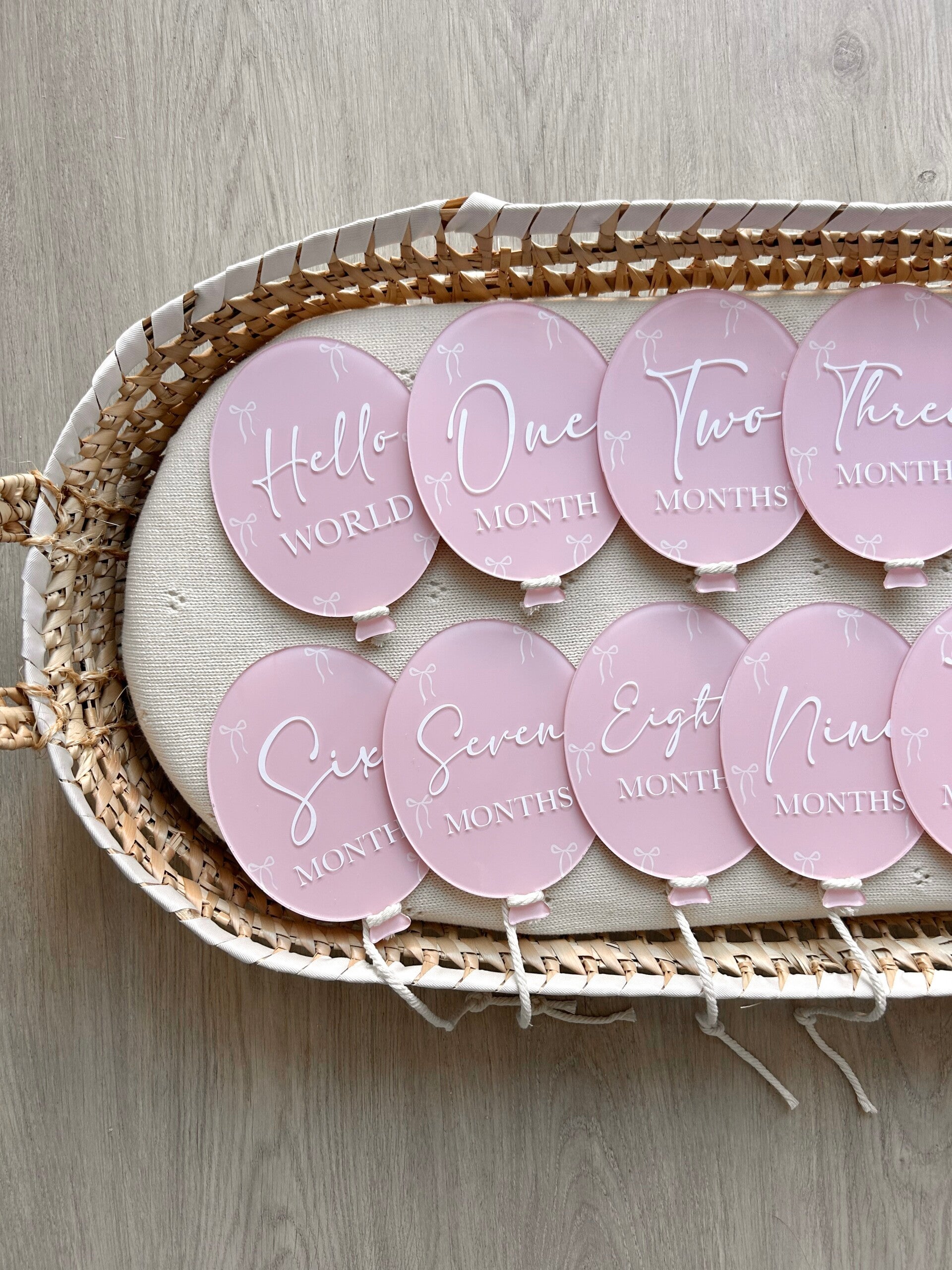 Bow print balloon set