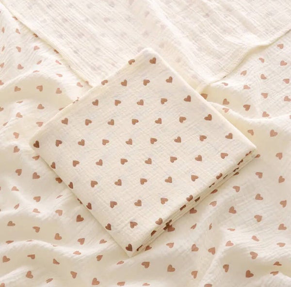 Neutral heart muslin