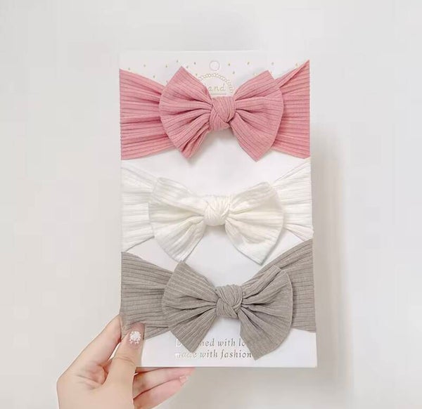 Muted bow rubbed headbnd set