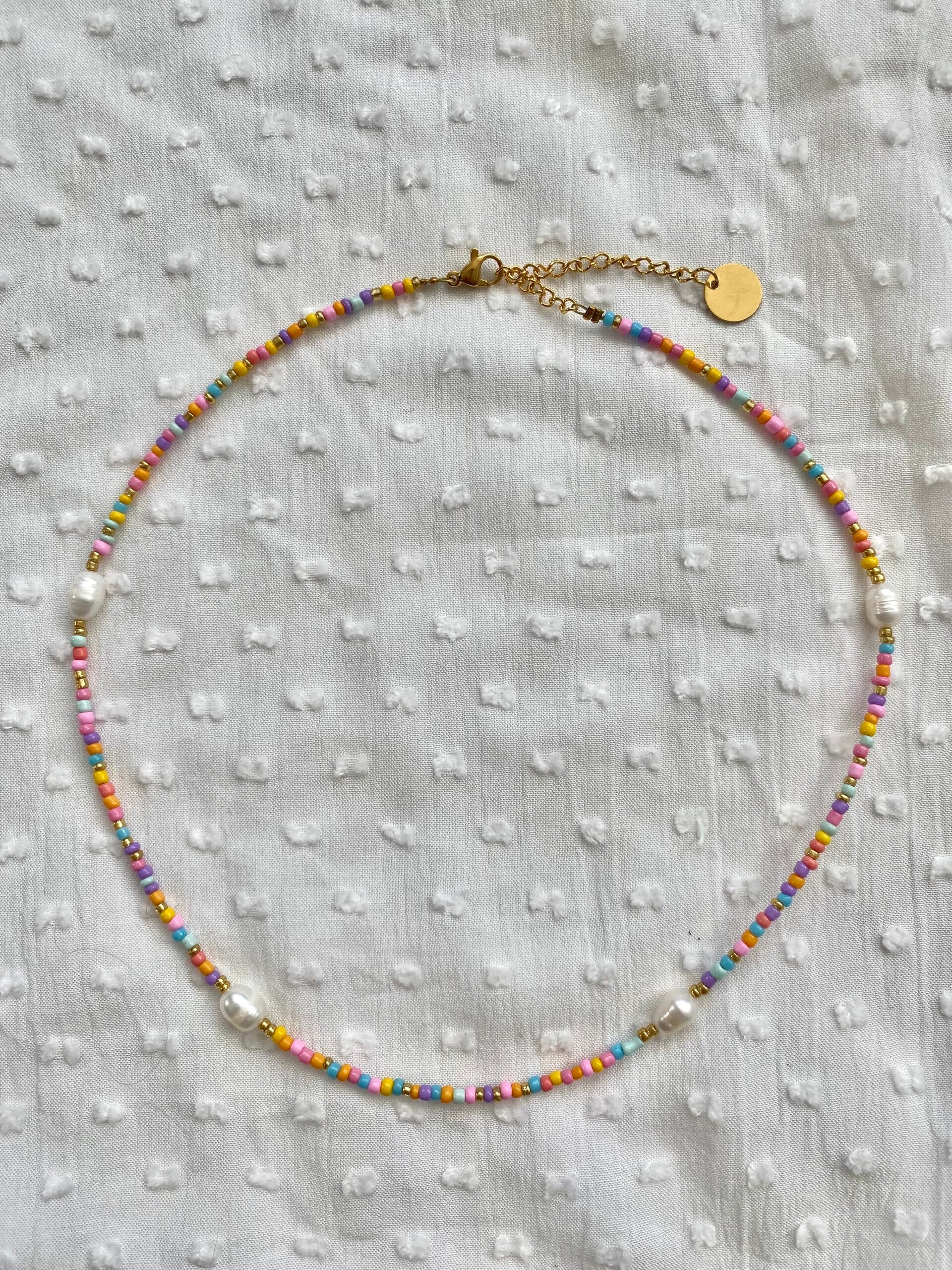 COLOURFUL PEARLS, kettinkje