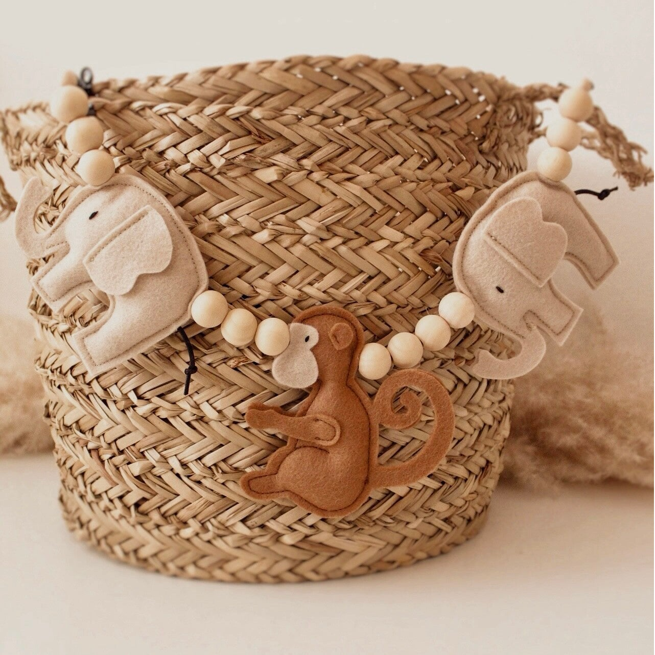 Een handgemaakte wagenspanner is een persoonlijk en betekenisvol (kraam)cadeau. 