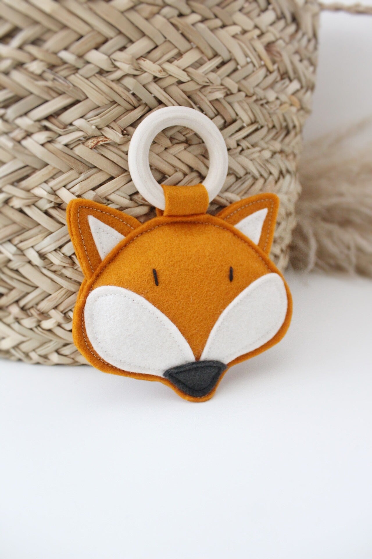 Unieke, duurzame Rammelaars & Knuffels met Naam – Persoonlijk luxe Babycadeau