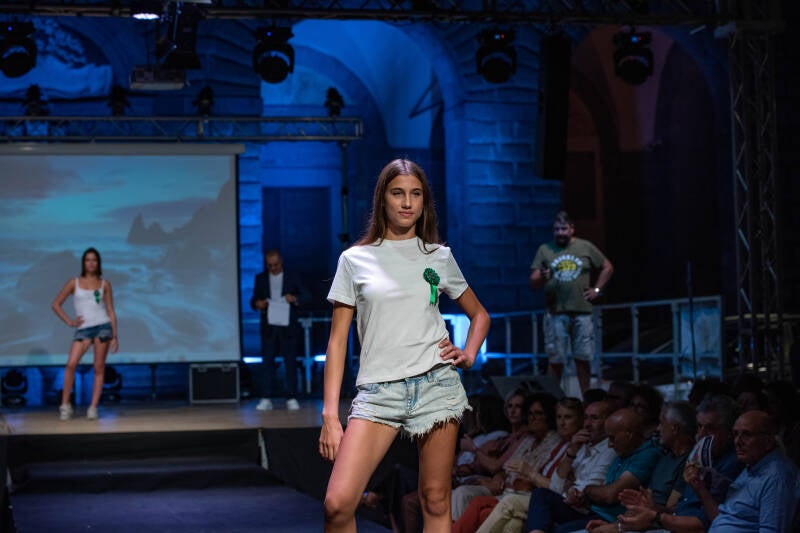 dsc_0483-standard.jpg