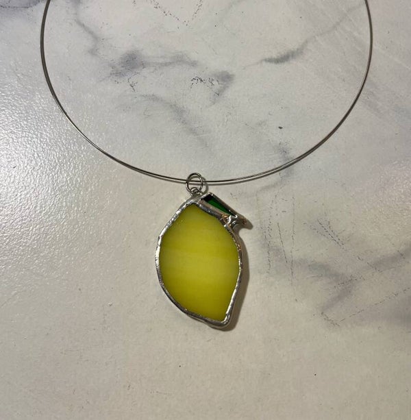 Glas-in-lood ketting