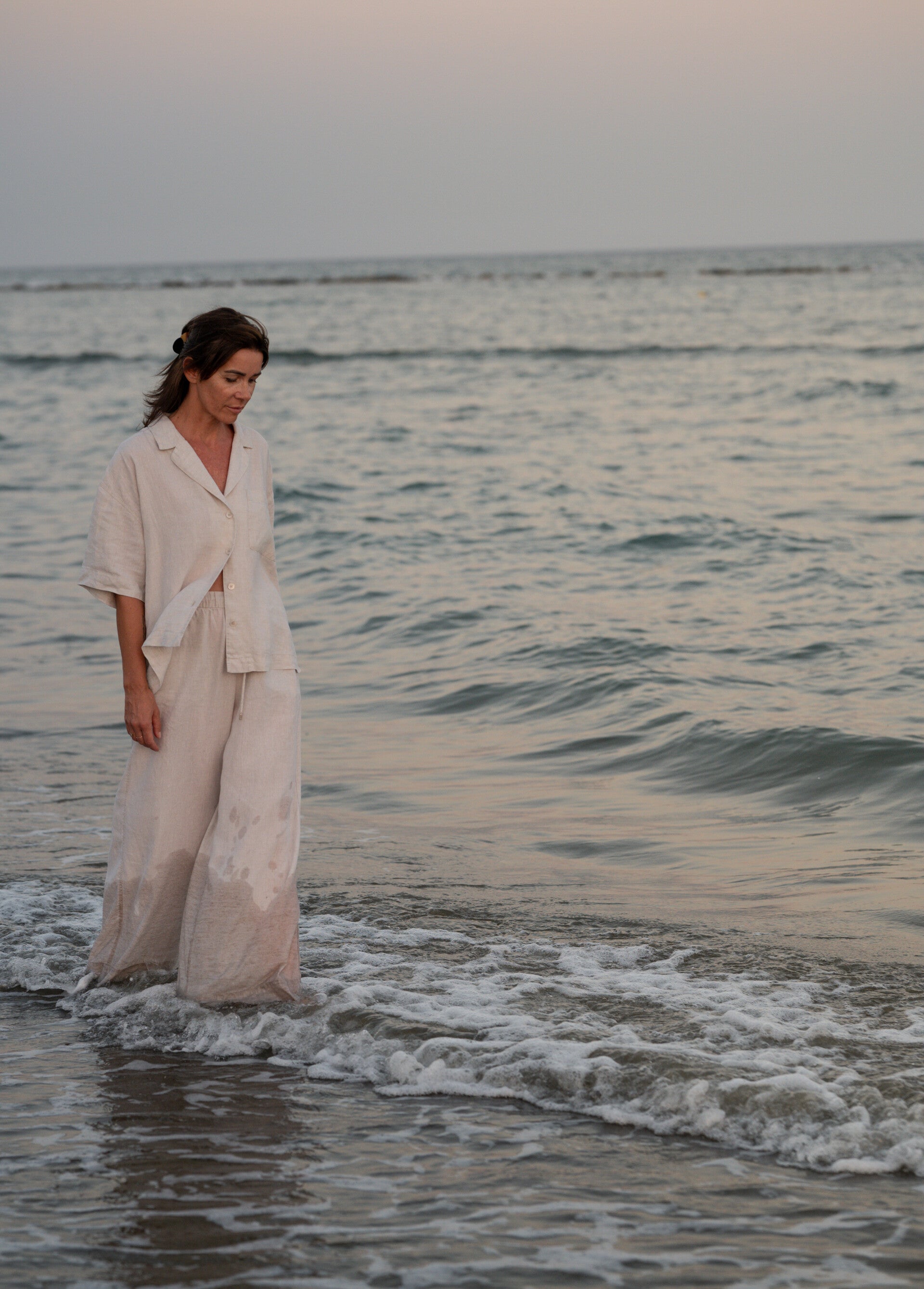 Conscious breathing to regulate the nervous system and restore inner stability.