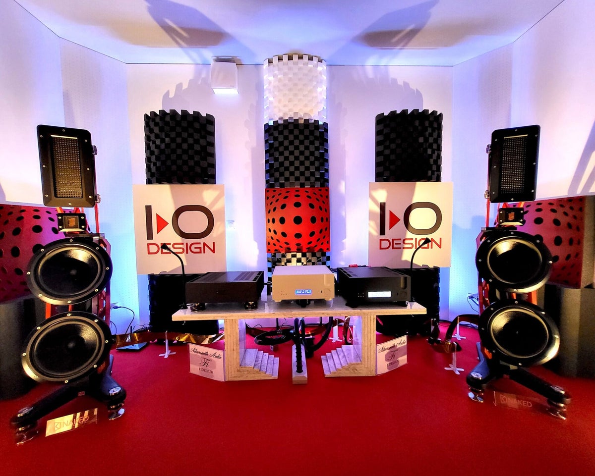 StereoWise: L.Speaker - IO Design / StereoWise: Loudspeaker - I ...