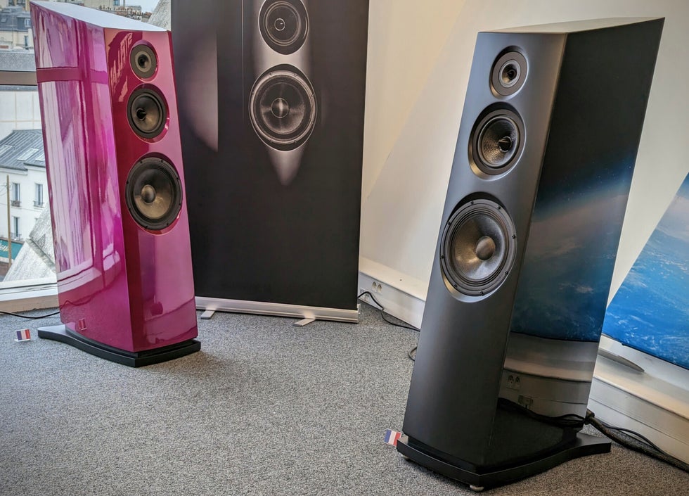 StereoWise: L.Speaker - € 30.000,- t / m € 50.000,- p.p. / StereoWise: L.Speaker - Price Range / Loudspeakers | StereoWise