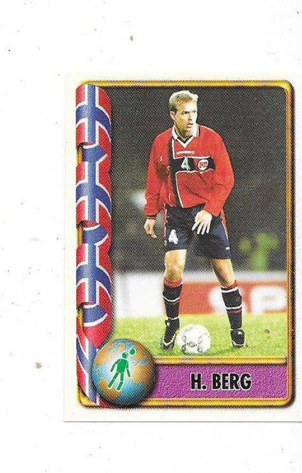 1998 Navarrete France 98 World Cup Football Sticker #414 Henning Berg , Norway