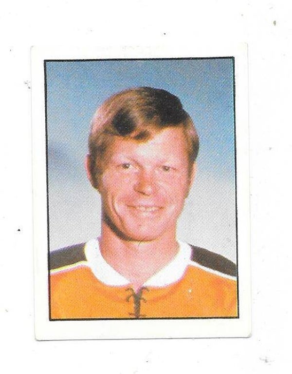1972 Swedish Semic Ice Hockey OG & WC 72 #172 Dennis Hextall , California Golden Seals ( NHL )