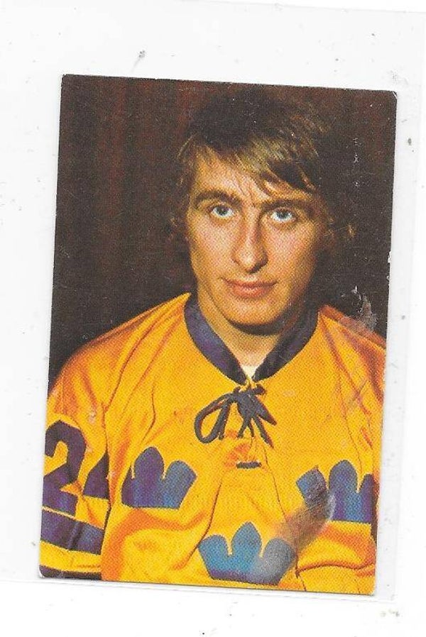 1972 Finnish Hellas Jenkki WC Ice Hockey Card #32 Stefan Karlsson , Sweden , Brynäs IF