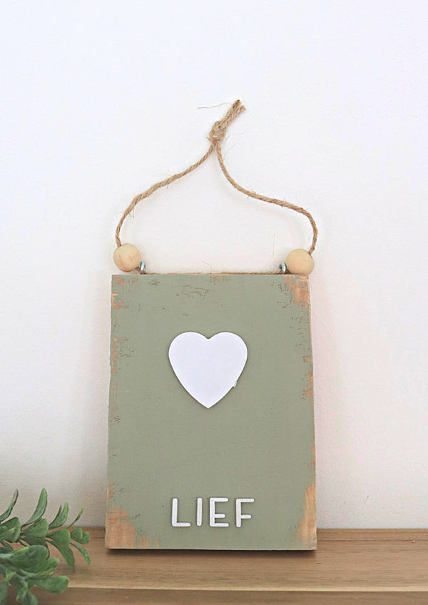 Lief - licht olijfgroen