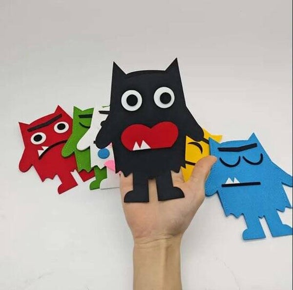 Hanpoppen kleurenmonsterk - kleurenmonster set - handpoppen vilt - 7 stuks - zonder boek