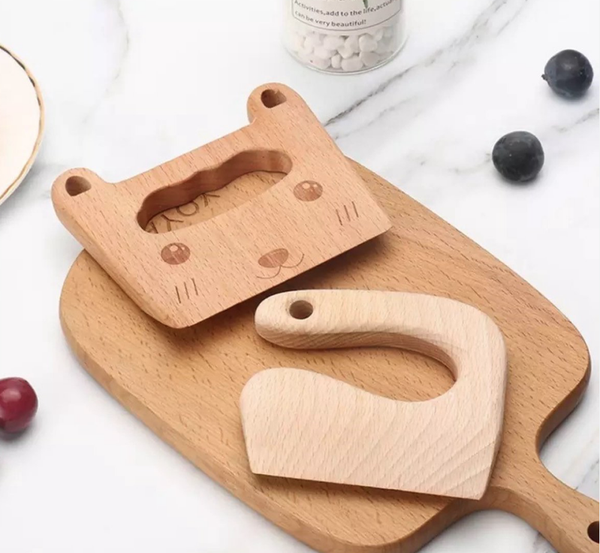 Montessori Kinder mes dino