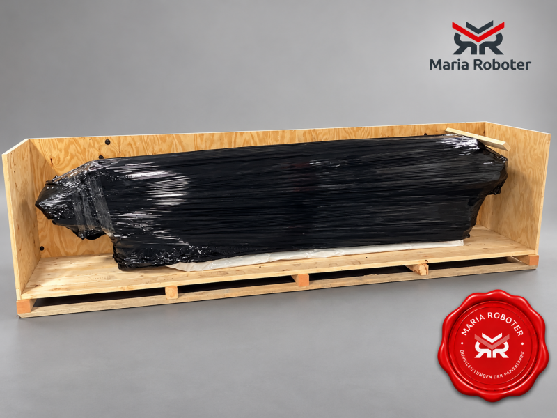 Casmatic CMW208 — wrapped component, background anonymised and Maria Roboter watermark added