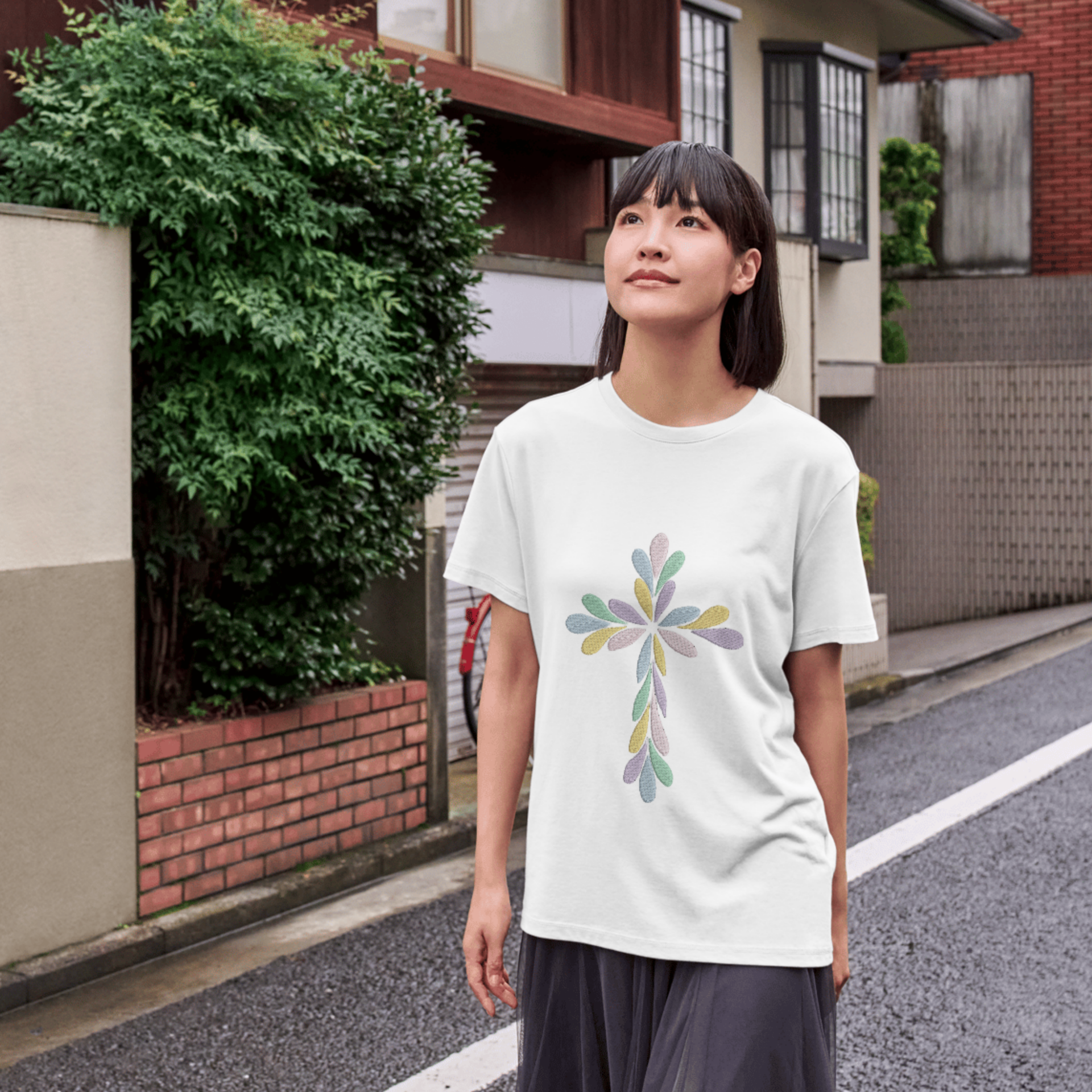 ✨ Blooming Faith Embroidered Cross Design ✨