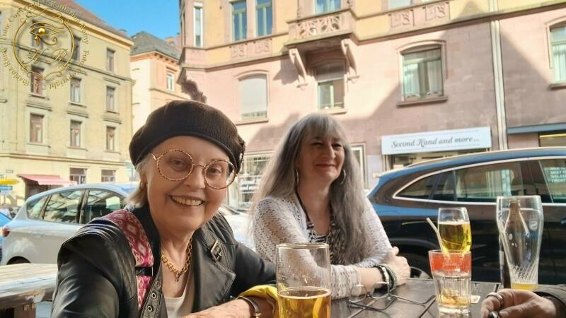 Katharina Remy und Ilona Arfaoui