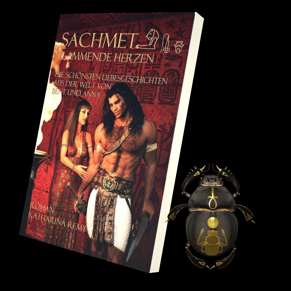 Cover von „Sachmet – Flammende Herzen“ in Rot mit goldener Schrift: Die Heldin Bent und ihre große Liebe Ranofer stehen Seite an Seite – eine Sammlung bewegender Geschichten über Liebe, Verlust und Menschlichkeit unter dem Stern der ägyptischen Saga.