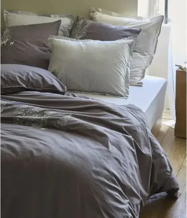 Housse de couette brodée Trésor des Forêts