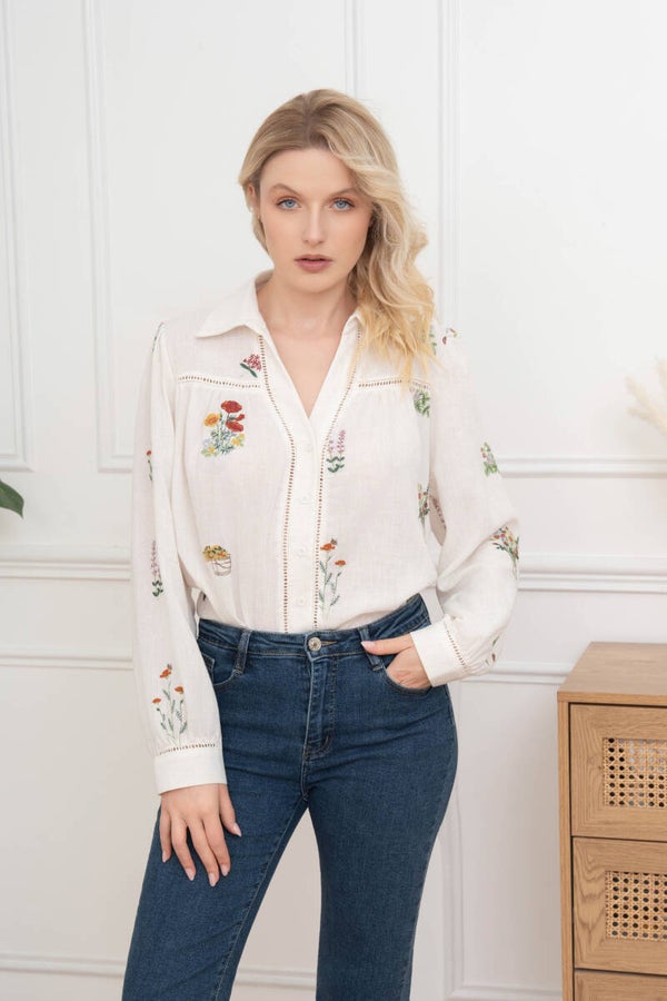 Chemise Capucine – chemise femme brodée à fleurs