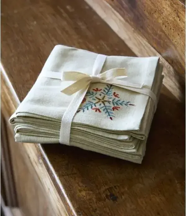 Lot de 4 serviettes de table brodées Flocons