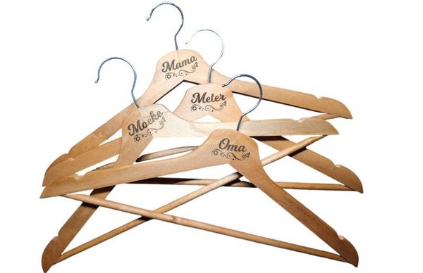 Wood - Clothes hanger - Family connection
