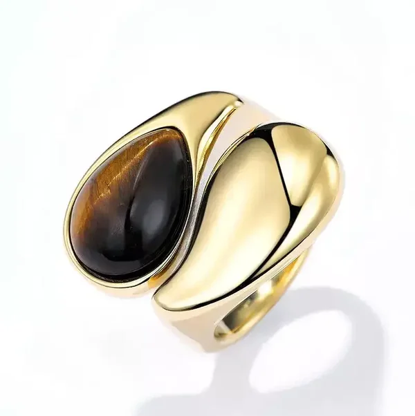 VIC THE LABEL ring Zaragoza SCO