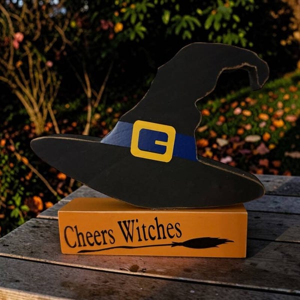 Halloween Cheers Witches Decor