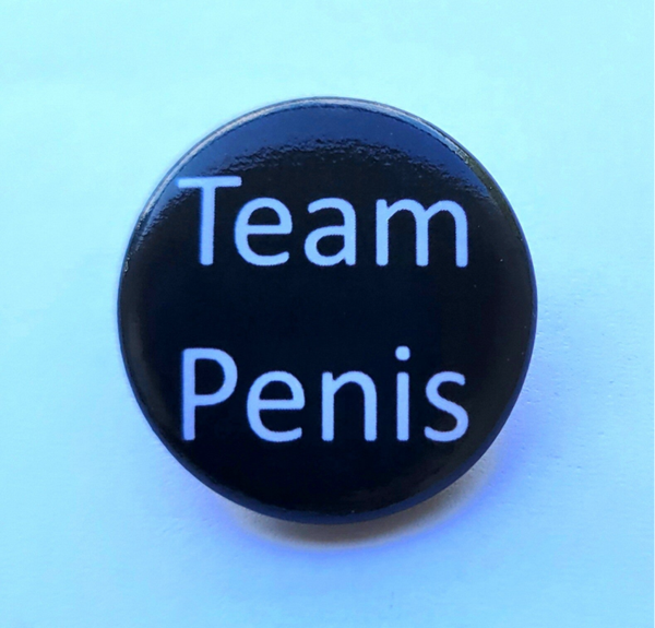 Button Team Penis 25mm