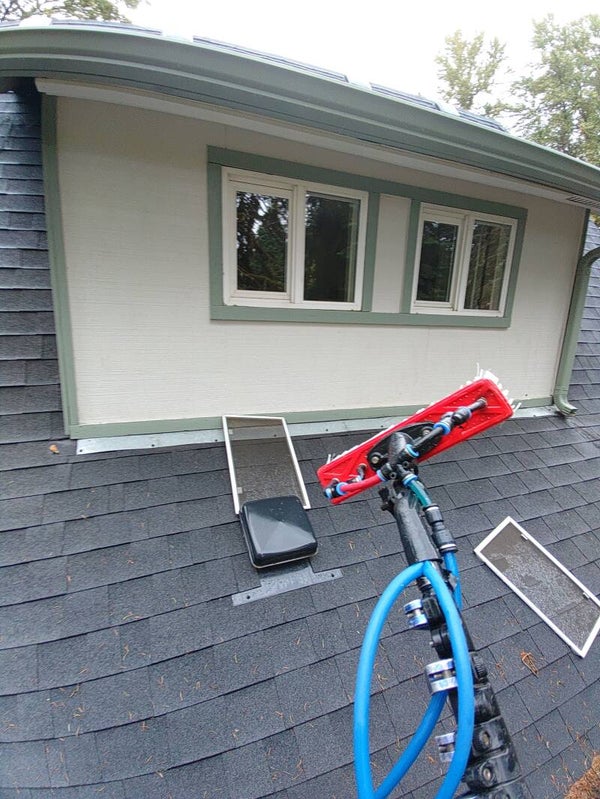 Window Cleaning: Exterior