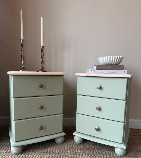 Pair of Bedside Cabinets