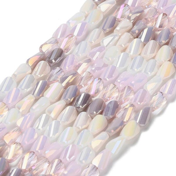 Glaskralen multicolor roze 7 x 4.5 x 3.5 mm | Streng ca. 26 stuks