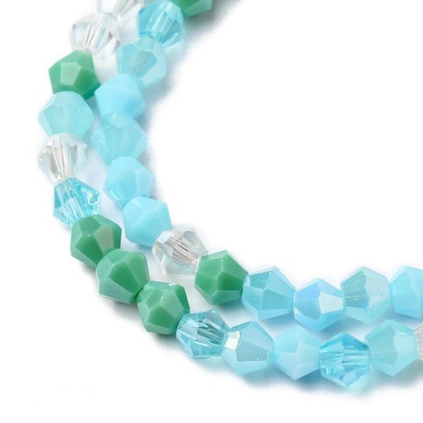 Bicone glaskralen mix blauw 4 x 4.5 mm | Streng ca. 90 stuks