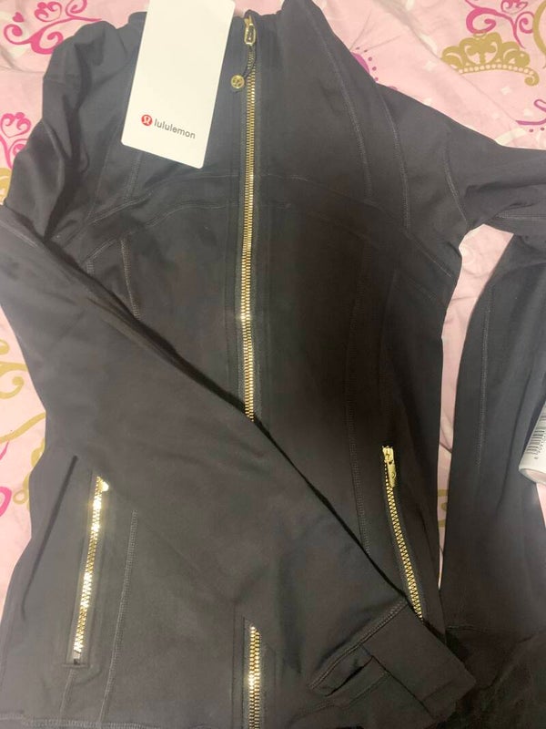 LuLulemon Zip up Black (Extra Small) {NEW}