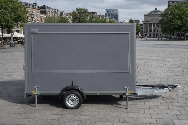 Verkoopwagen nieuw ingericht