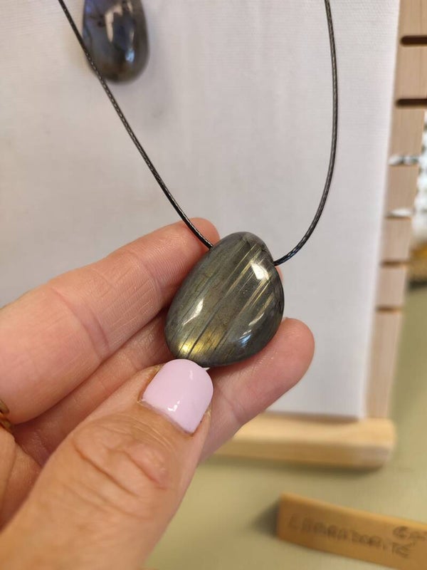 Labradorite AA