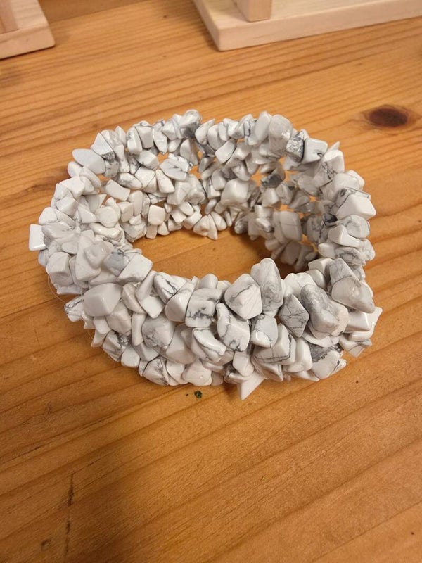 Howlite