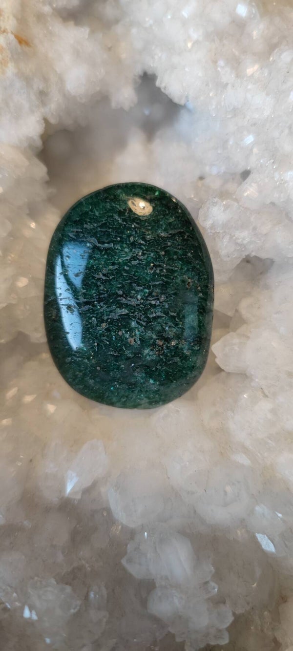 Galet Fuchsite