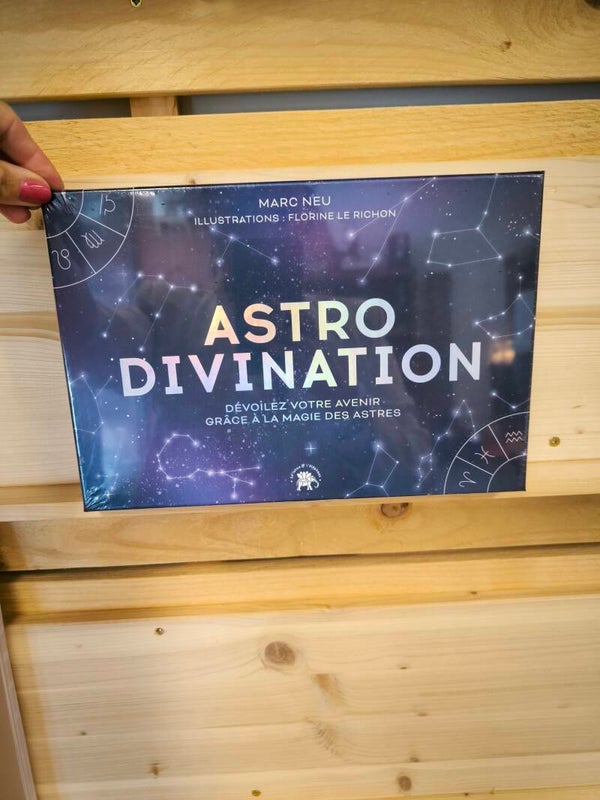 Astro divination
