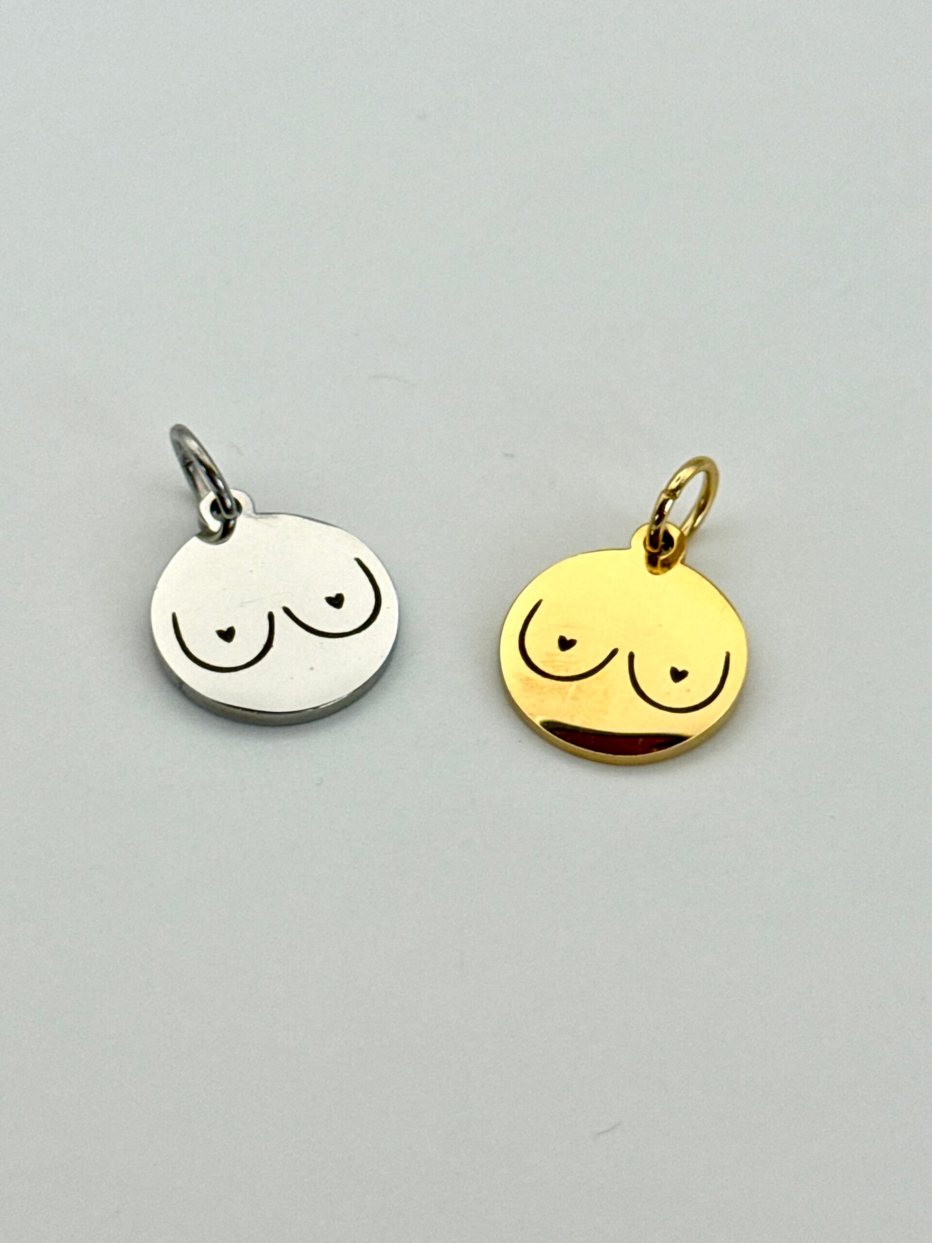 SMUK BI Medaillon "Boobs"