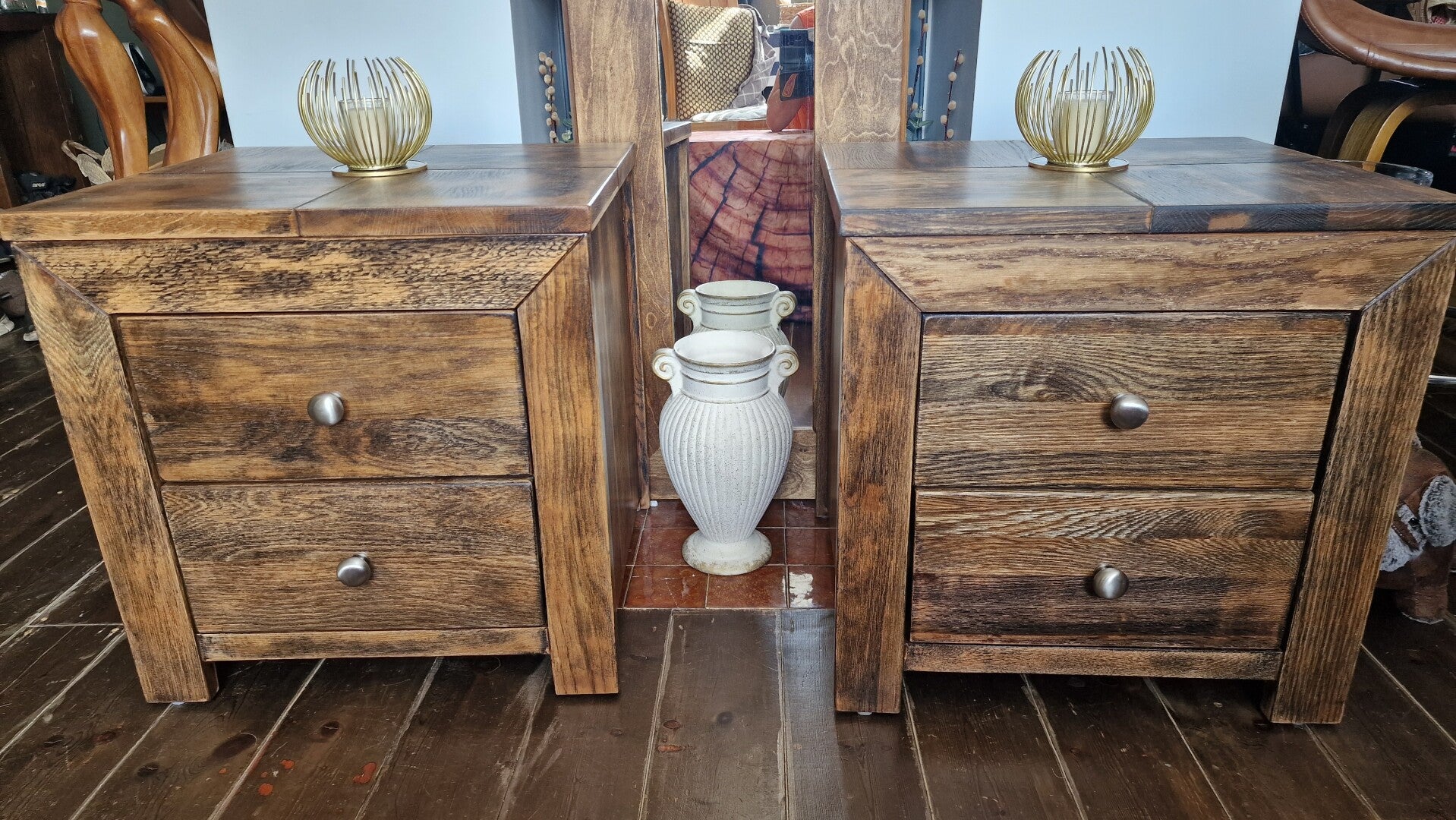 🌿 Pair of Restored Solid Wood 2 Draw Bedside Cabinets / Nightstands 🌿